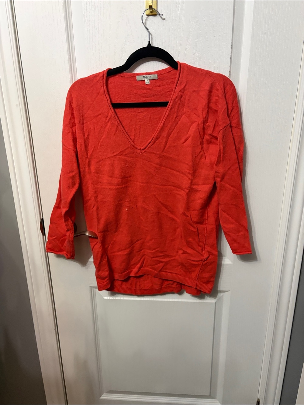 Madewell V-Neck Lightweight Sweater in Bright Coral
